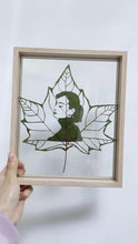 Load image into Gallery viewer, Leaf carving
