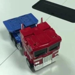 Transformers - Optimus Prime Automorph Remote Control Model